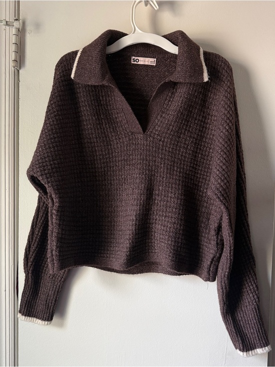 SO Sweaters - SO Dark Brown V-Neck Cropped Polo Sweater with Cream Trim